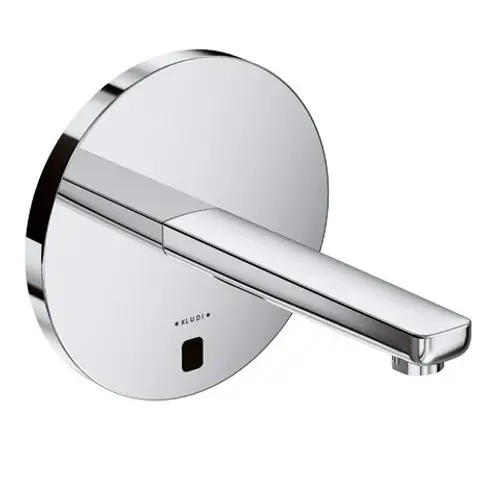 Wandarmatur in Chrom-Optik von Kludi mit runder Abdeckung und schmalem Auslauf, ohne Mischhebel, zur Montage an der Wand.